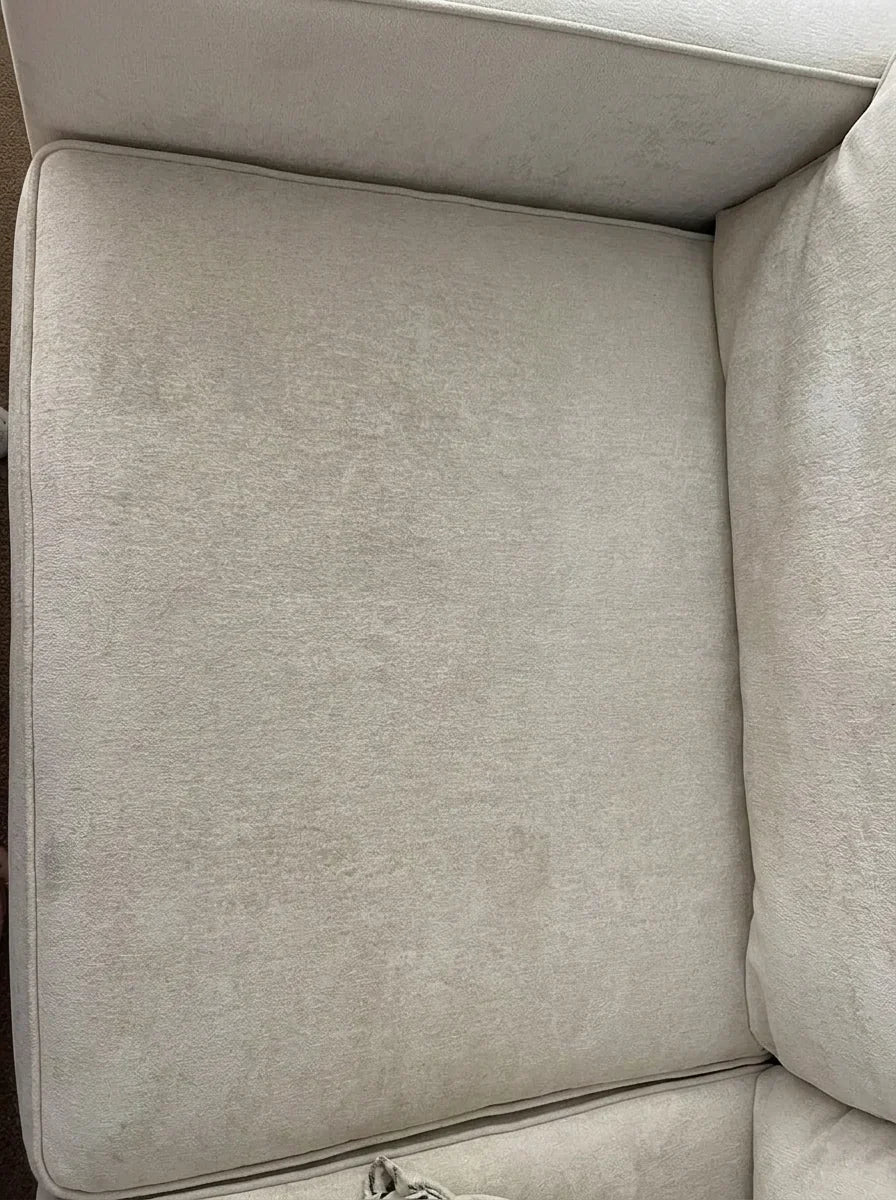 Bank & bekleding na reiniging
